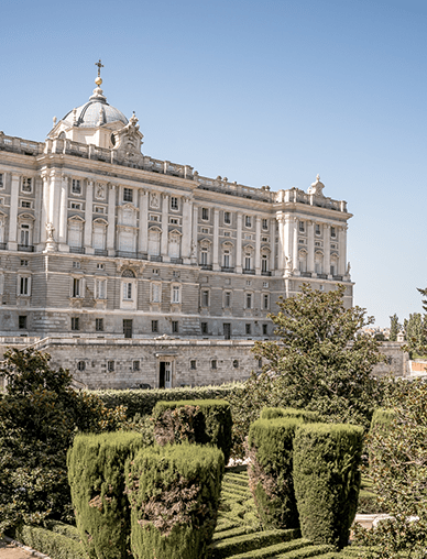 Experience the Royal Legacy